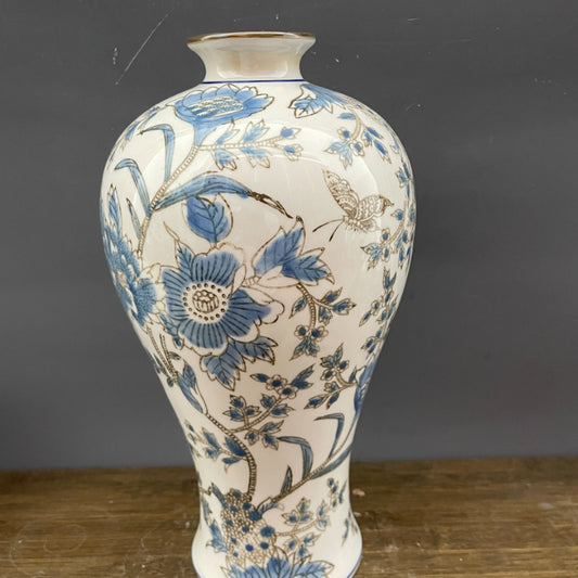 Hand-painted Blue And White Porcelain Ceramic Vases